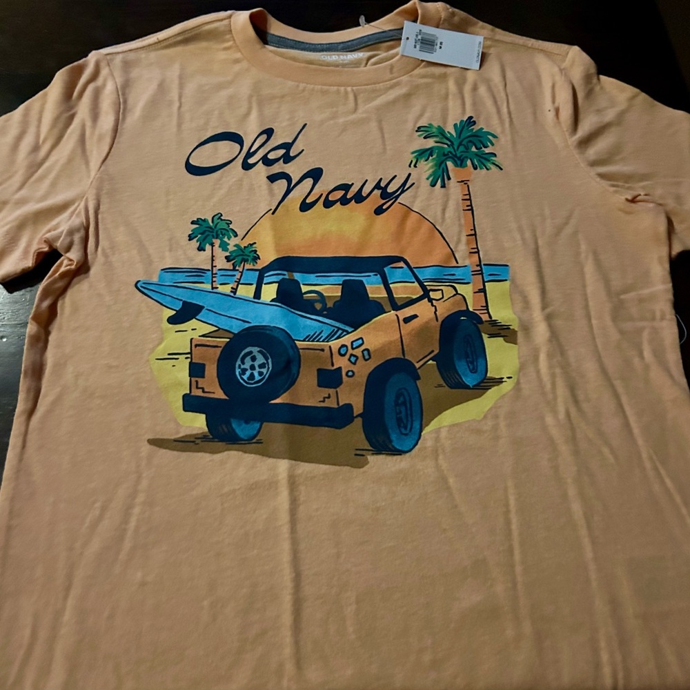 Boys OLD NAVY logo tee size M (8), Brand new.